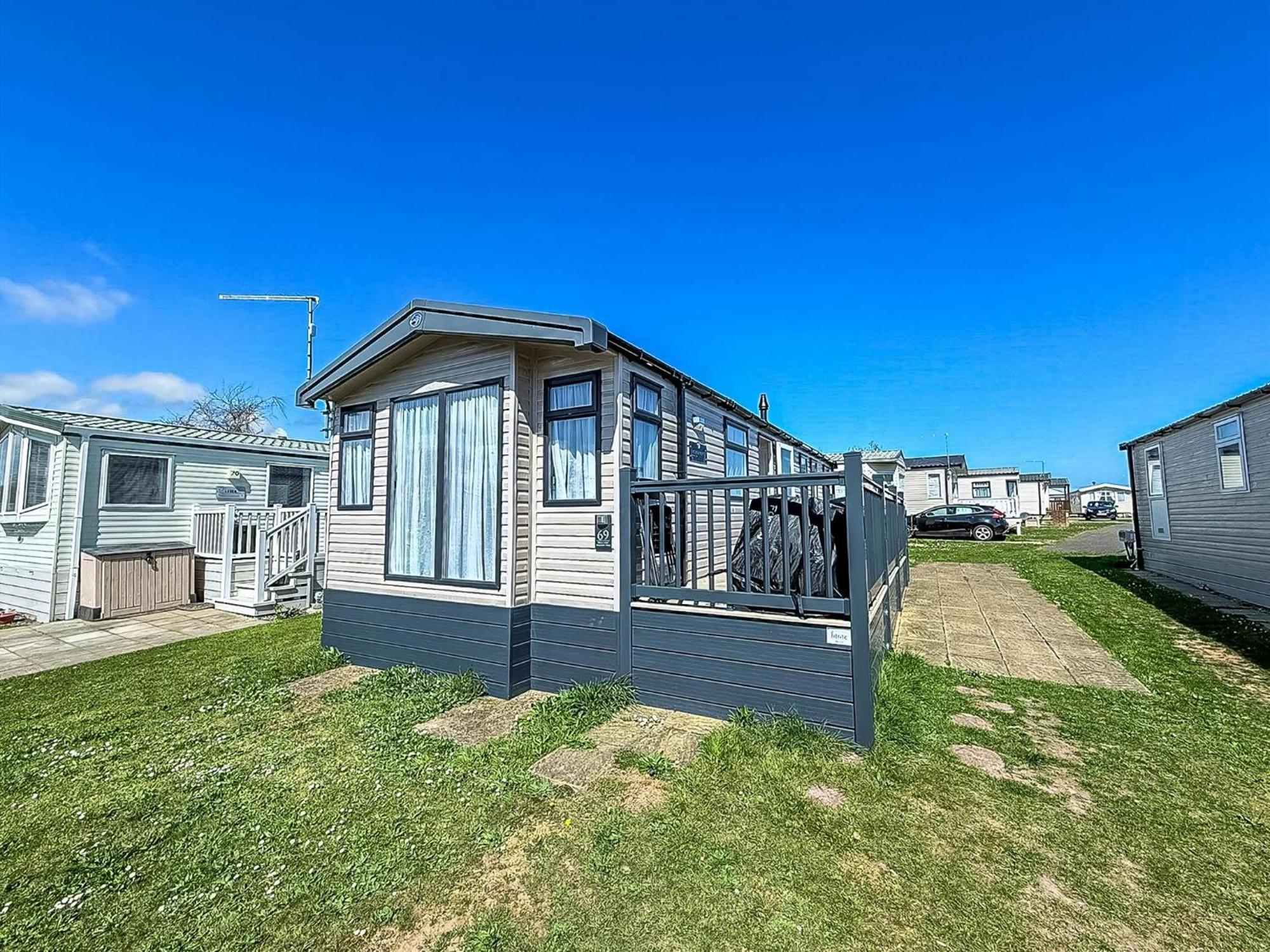 Кемпинг Stunning Caravan With Side Decking Just A Short Walk To Hembsy Ref 00069ba *